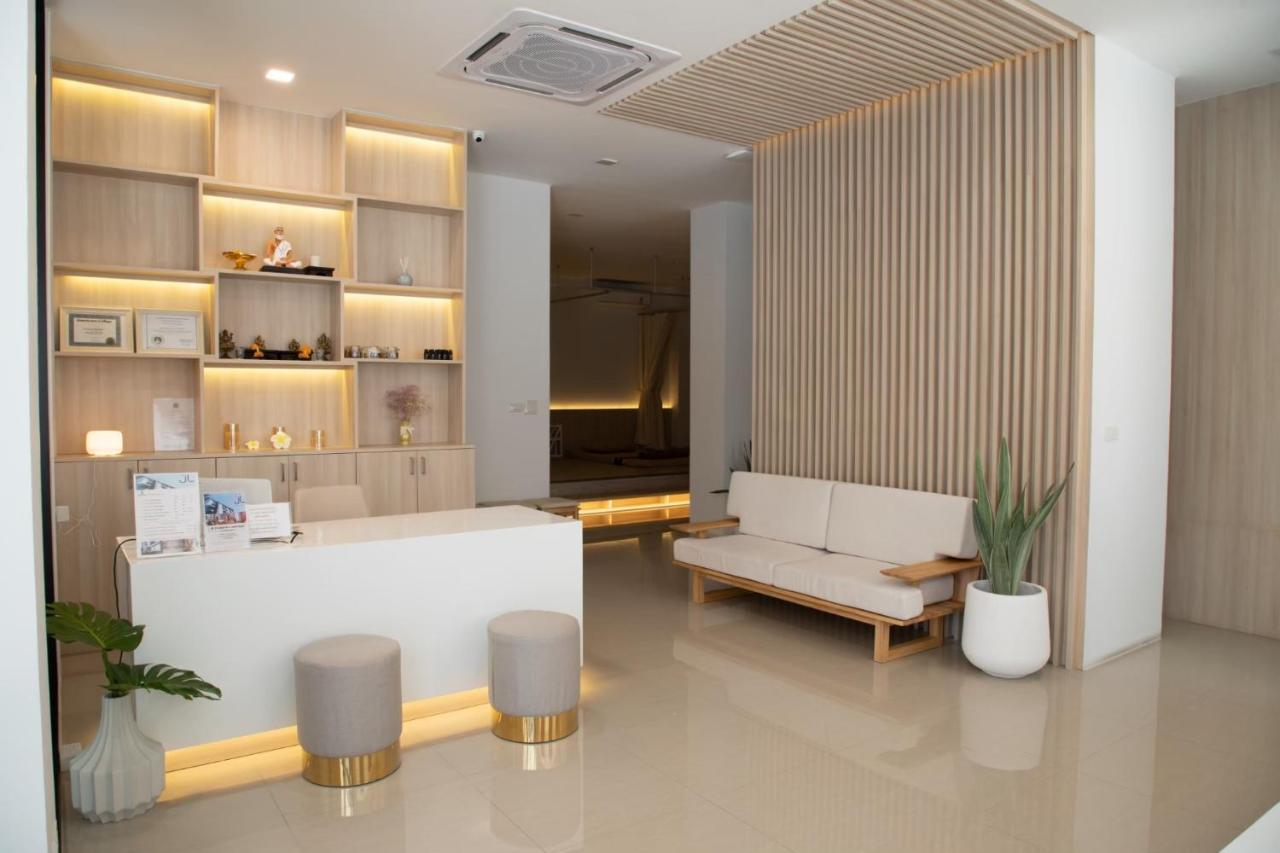 J&L Residence&Spa Bangkok Extérieur photo